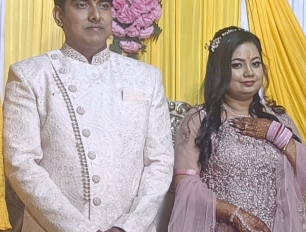 Shalini and Govind tied the knot in a ring ceremony