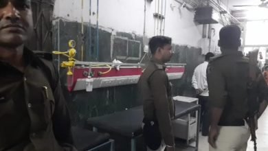 Attempted suicide in the police station