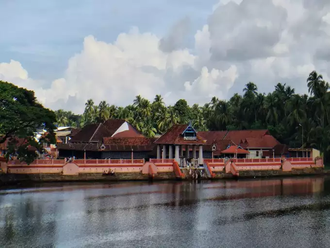 tripayaar-mandir
